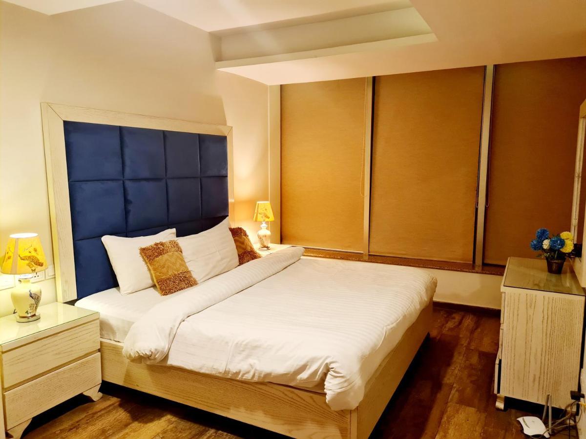 Royal Residencia Centaurus Apartment Islamabad Luaran gambar