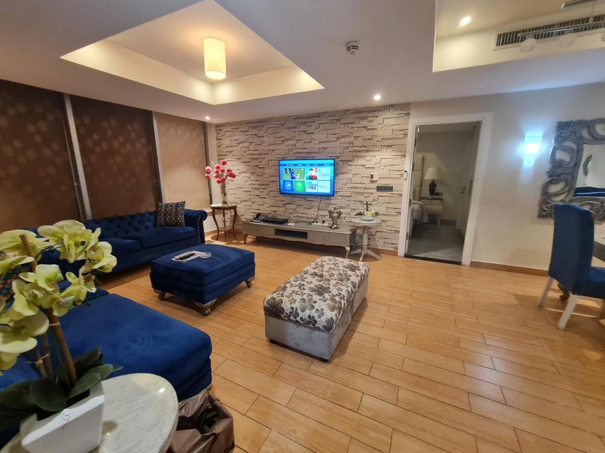 Royal Residencia Centaurus Apartment Islamabad Luaran gambar